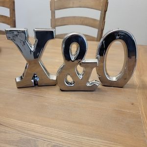 NEW! POTTARY BARN "X & O"